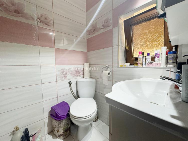 Casa tip duplex 4 camere, 135mp utili , P+Etaj, suprafata teren 400mp - Sag - 12