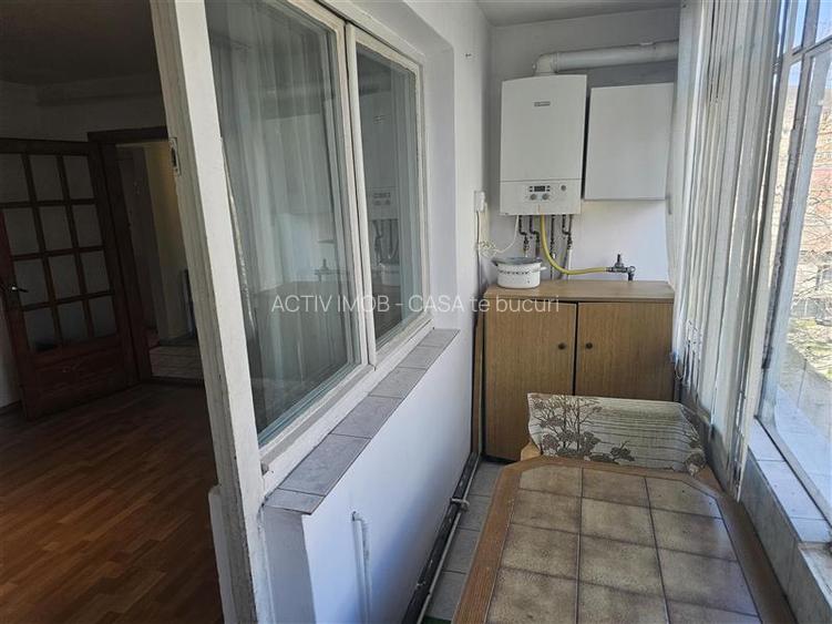 Resita, 3 Cam. Dec., Mobilat+Utilat, Micro 2 - 11