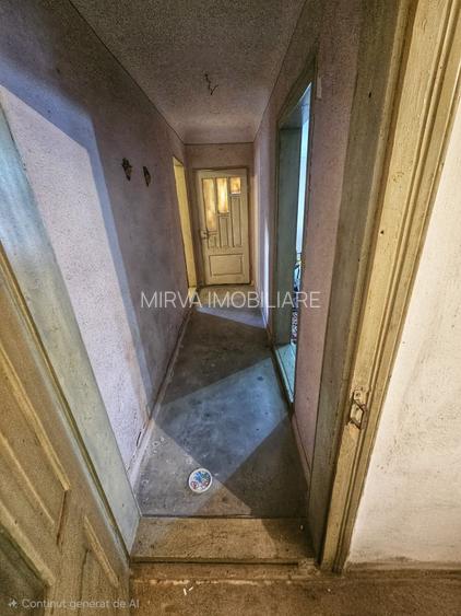 Exclusivitate! Casă cu teren generos în Sat Olteni, Com.Teișani - 36