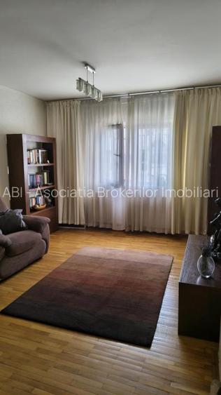 4 camere decomandat Eroii Revolutiei - 4