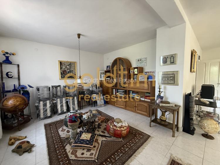 CASA IN ZONA LINISTITA/MOBILATA/UTILATA/TEREN IMPRESIONANT 5000MP/CORNU/PRAHOVA - 35