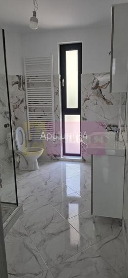 Apartament 3 camere de vânzare la Sinaia - 9