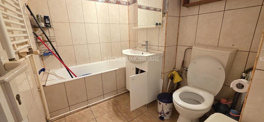 GARA - ABATOR 2 CAMERE DECOMANDATE MOBILAT + UTILAT CENTRALA GAZE PRET 450 EURO - 13