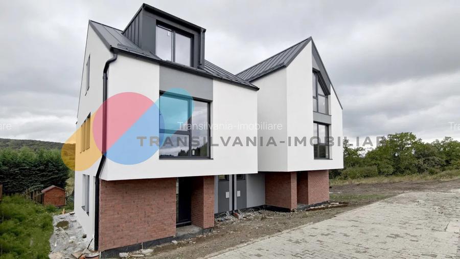 Duplex modern in Faget – 5 camere, 4 bai, 160 mp, teren 428 mp - 2