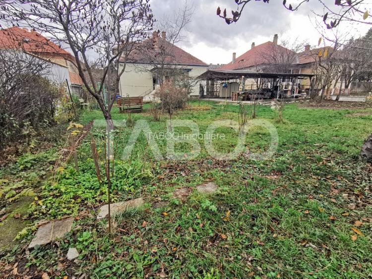 Casă individuală cu 4 camere și 900 mp teren în zona Calea Poplăcii - 2