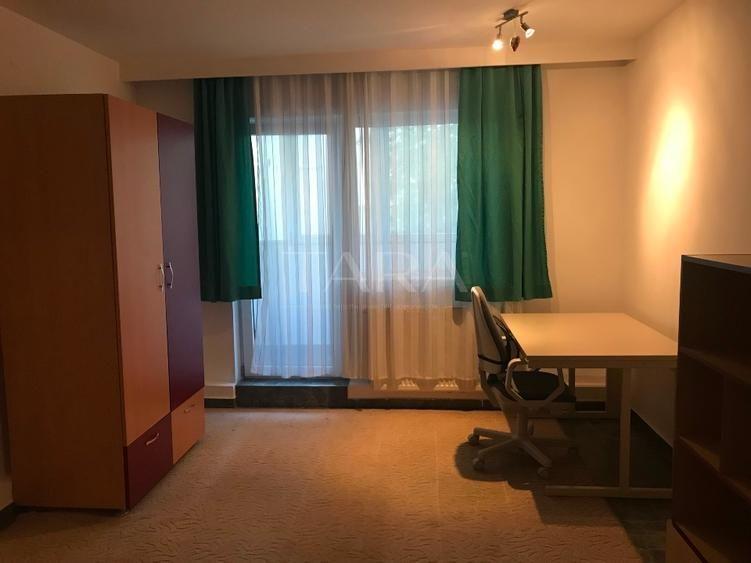 Vând apartament 3 camere decomandat zona Pasteur, Zucca, UMF.