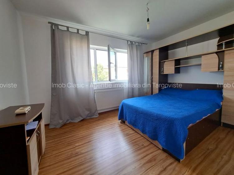 Inchiriere apartament 2 camere, micro 11 Targoviste - 9