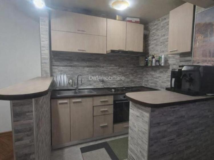 59900 euro - garsoniera -32mp - 1min metrou - 5