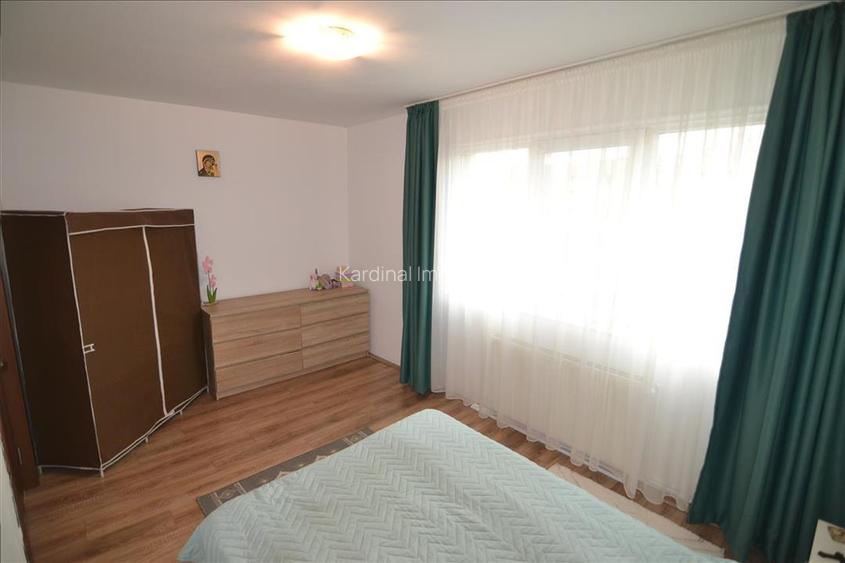 Exclusiv apartament 2 camere  mobilat utilat complet ,parcare Astra - Saturn ( A - 35
