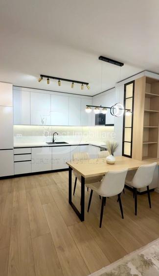 Apartament ultramodern / etaj intermediar / Zona Eroilor - 12