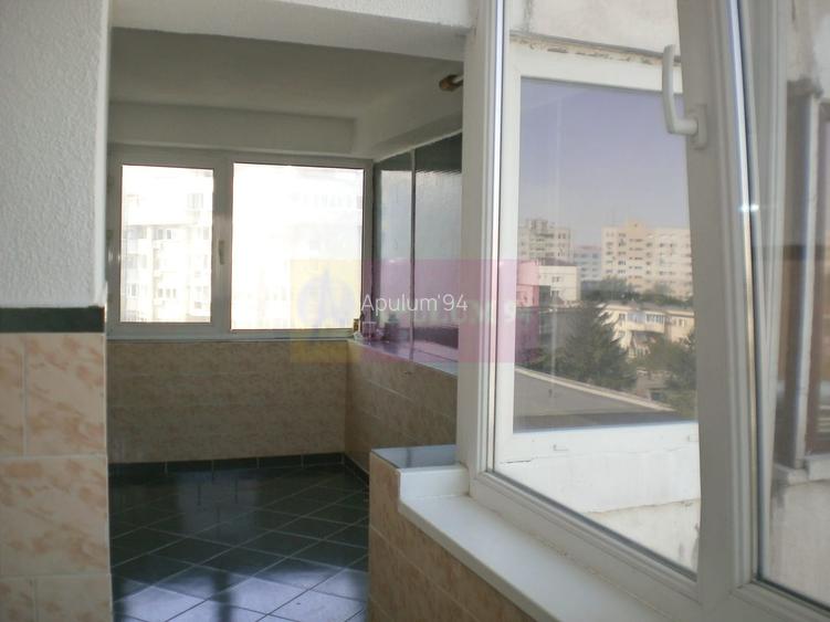 Apartament 3 camere pe bd Decebal - 7