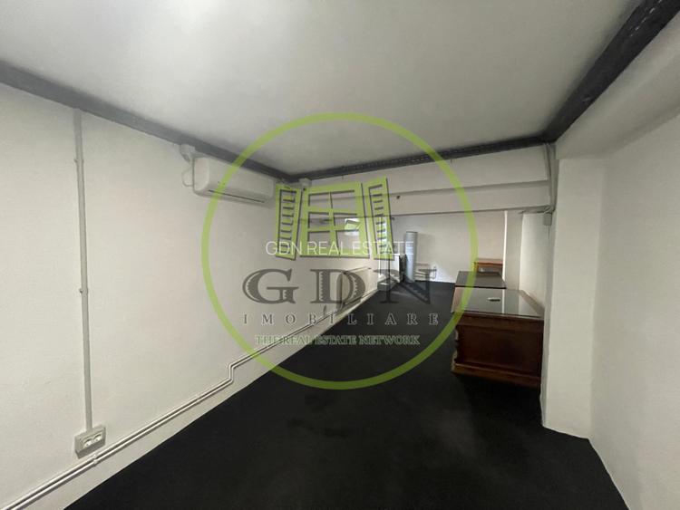 Spatiu comercial 35mp in zona Podisor Craiova - 2