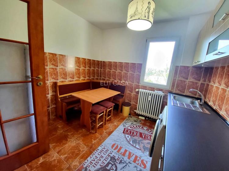 Apartament cu 2 camere - Zona Podu Ros - 6