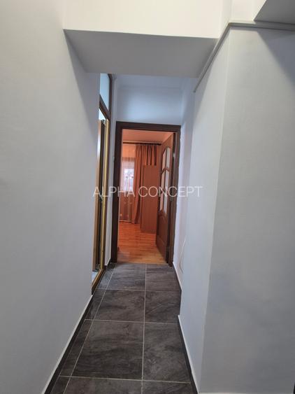 4 Camere, Capitol, Etaj Intermediar, Centrala pe Gaze - 19