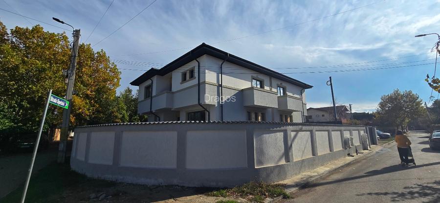 Casă Individuală Cuplată, 4 camere , Stradă asfaltată , Toate utilitățile - 15