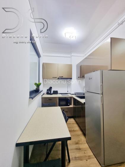 Apartament cu 2 camere și un balcon cât un hol de hotel - 8