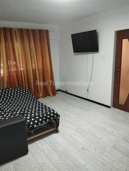 Apartament 2 camere decomandat Centrul Civic- Toamnei - 2