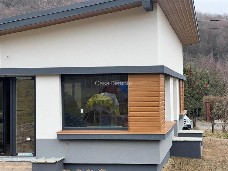 Casa cu 3 camere zona Baita - 6