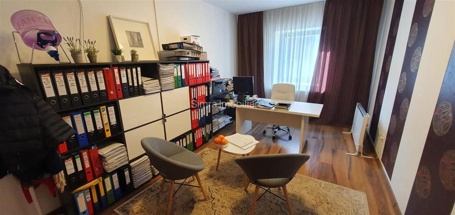 Casa ultracentral 6 camere parter + etaj - 2