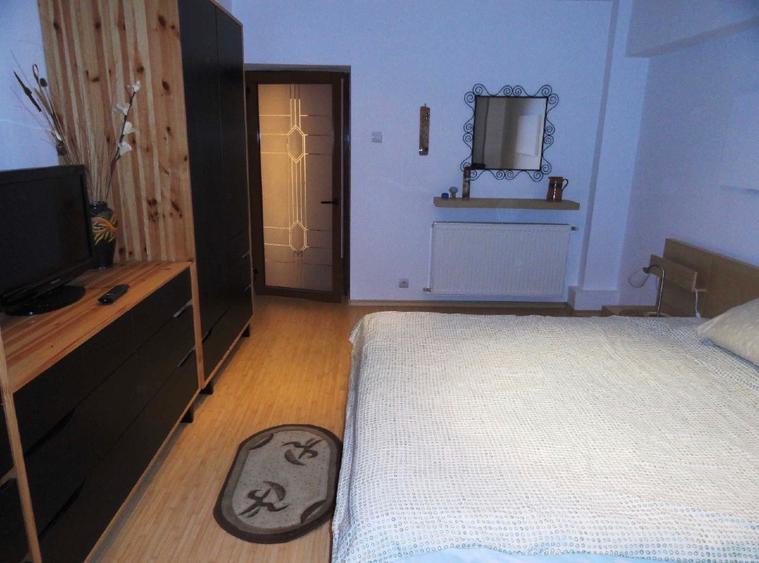 Apartament 2 camere – central, zona Orizont, Călărași