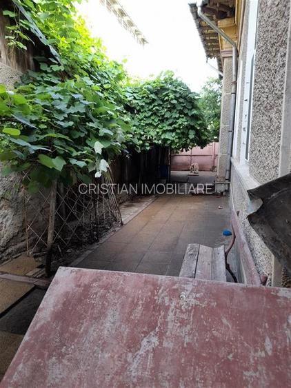 Vila P+M Centru istoric 4 cam 211 mp LIBERA - 9