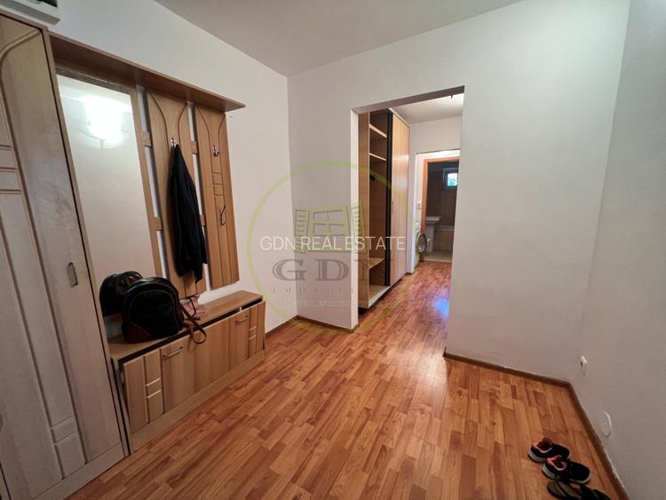 Apartament 3 camere, decomandat, cartier Sarari, zona Liceu Henri Coanda - 7