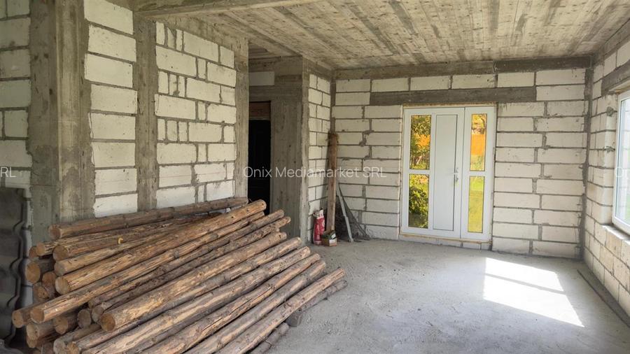 Casa P+1E la rosu de vanzare in Valea Doftanei | Teren 1000 mp | Trăisteni - 5