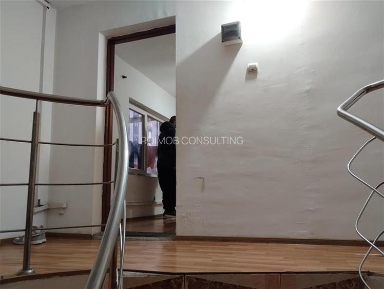 Casa P+1, Metrou Mihai Bravu, 420mp, 7 camere, + 126mp curte libera - 4