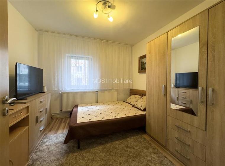 Mobilat si utilat, modificat in 4 camere - 4