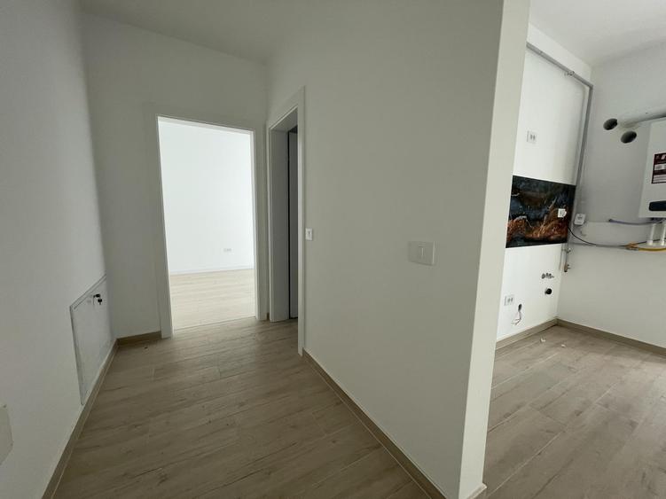 Apartament 2 camere, decomandat, bloc nou