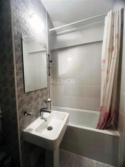 Garsoniera in Ploiesti, zona ultracentrala - 10