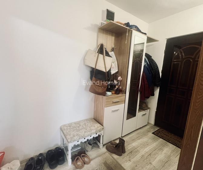 Apartament cu 3 camere, mobilat si utilat - zona Sagului - 14