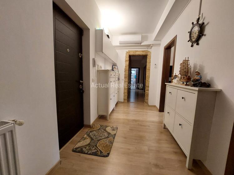 3 CAMERE  |  COMPOZITORI  | CONSTANTA - 8