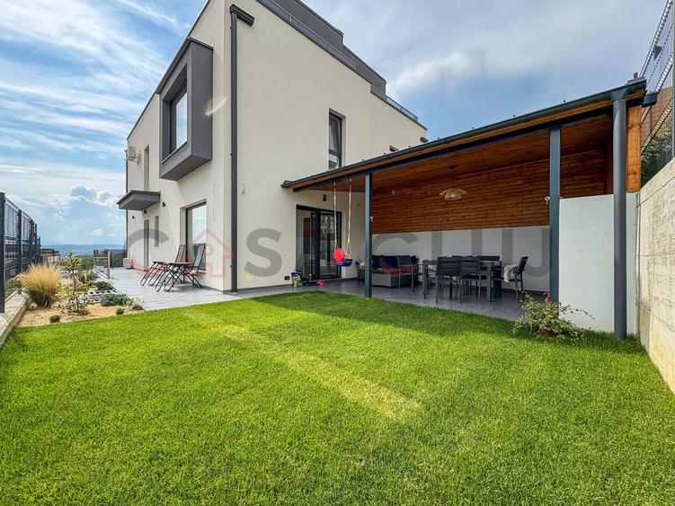 Duplex la cheie – Panoramă superbă în cartierul Voroneț!