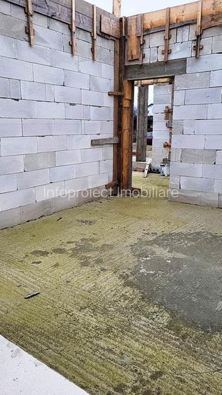 Casă în construcție, cartier nou, Vernești - 9