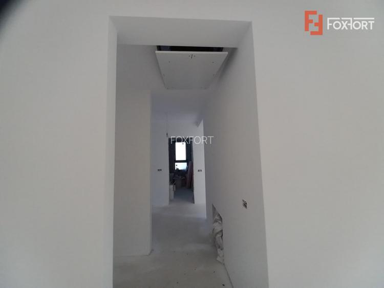 Duplex modern cu 5 camere si 2 bai in Ghiroda - 12