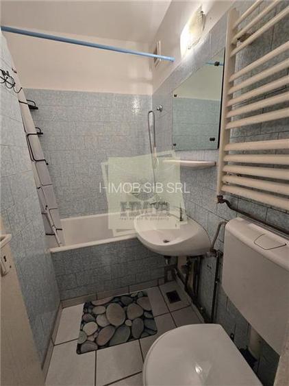 Apartament cu 3 camere si balcon in Ciresica - 6