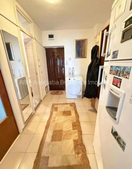 Unirii/Nerva Traian, garsoniera 40mp, bloc 1987/81.000euro - 6