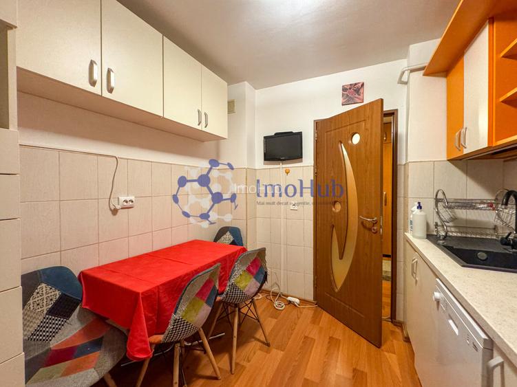 Apartament cu 3 camere decomandat in Canta - 9