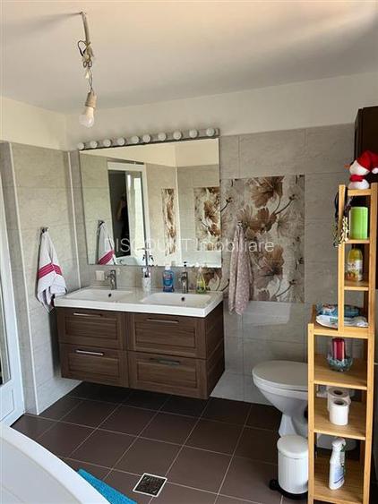 Vanzare casa Catunu - 13