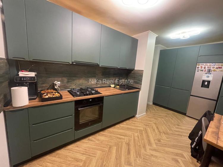 APARTAMENT 3 CAMERE DE VANZARE VATRA LUMINOASA - MAIOR CORAVU - 4