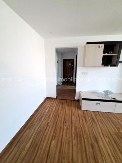 Inchiriere apartament 2 camere, micro 11 Targoviste - 5