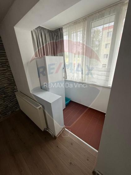 Apartament 3 camere de vânzare la preț de doua camere. Oferta ideală ! - 13