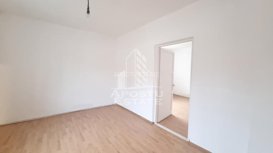 Casa individuala cu 5 camere in Giarmata - 2