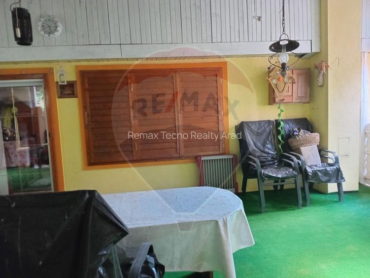 OCAZIE!!! CASA SUPERBA cu teren in JULITA jud Arad in M tii Zarandului - 40