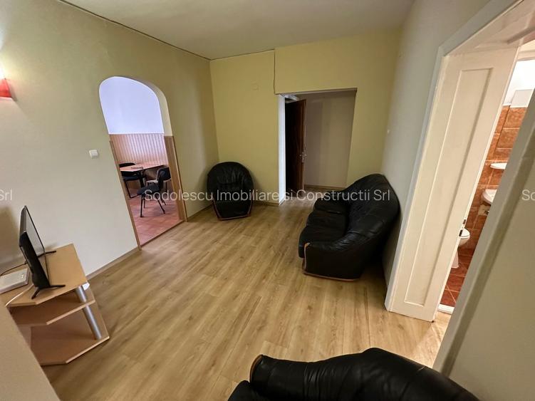 Apartament spatios 150 mp - 21