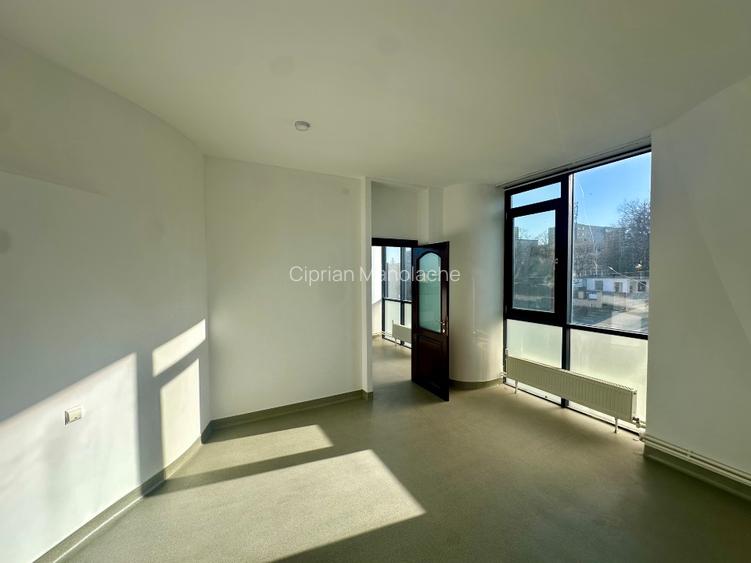 Imobil Clinica  Medicala zona Spitalul de Pediatrie si stadionul Nicolae Dobrin  - 11