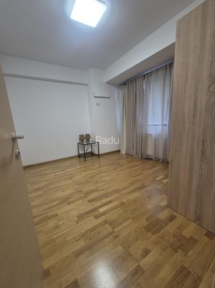 APARTAMENT CU GARAJ IN CENTRUL BUCURESTIULUI - 4