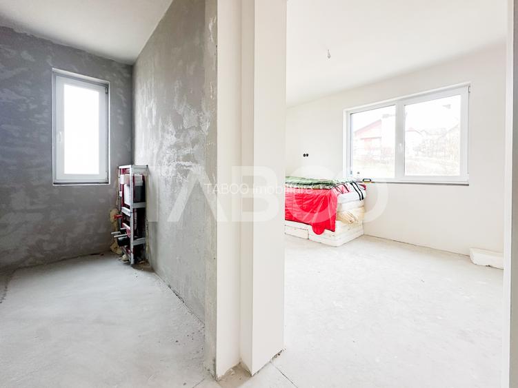 Casa cuplata semifinisata de vanzare in Dambul Rotund cu garaj - 12