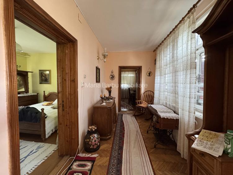 Vila P+M si ANEXA cu GARAJ, T = 1150 mp, D=28 m, Slatioara, zona centrala - 12